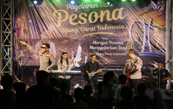 Group Band Polres Sabang Meriahkan Pagelaran Seni Pesona Ujung Barat