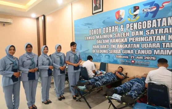 Lanud Maimun Saleh Gelar Donor Darah dan Pengobatan Massal
