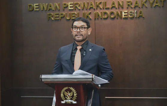 Nasir Djamil Sampaikan Pandangan DPR di Sidang MK Terkait UU PTUN