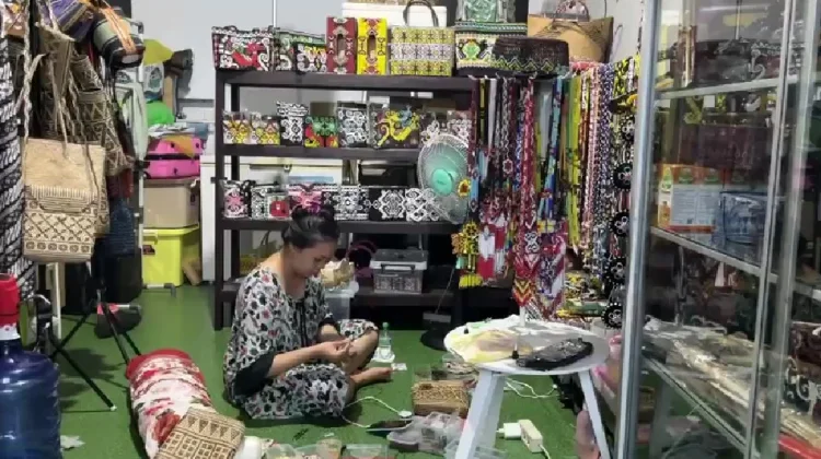 Ramadan Dongkrak Penjualan, UMKM Kukar Lengkapi Stok Suvenir