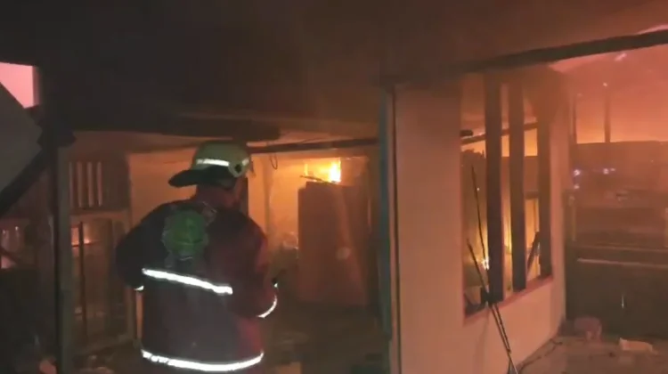 Tiga Rumah Terbakar di Jalan Wijaya Kusuma Samarinda, 16 Jiwa Terdampak