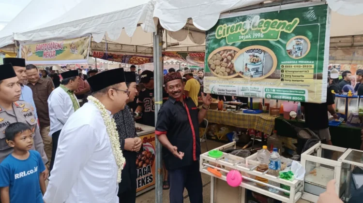 Bazar Ramadan 1447 H Kukar Diserbu Warga Tenggarong