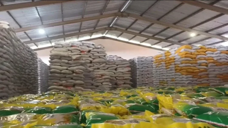 Bulog Kaltimtara Siapkan 21 Ribu Ton Beras, Pastikan Stok Aman hingga Idulfitri