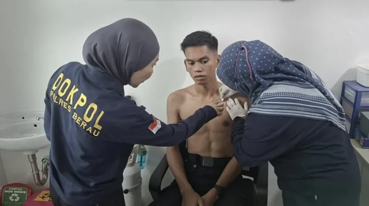 Sidokkes Polres Berau Gelar Layanan Kesehatan