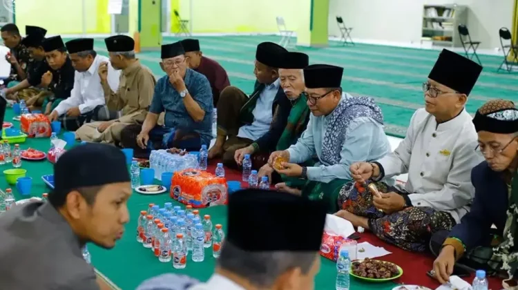 Safari Ramadan Pemkot Samarinda dan PCNU Satukan Umara dan Ulama