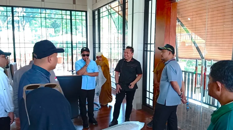 DPRD Samarida Tinjau Taman Balaikota, Pastikan Terbuka untuk Publik