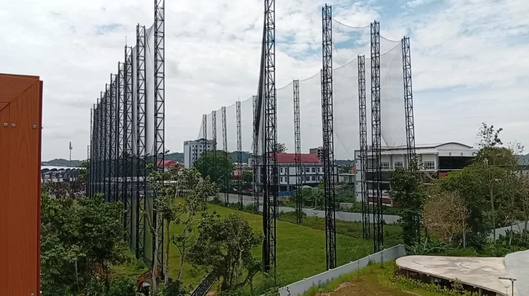 DPRD Samarinda Soroti Robohnya Tiang Driving Range di Kawasan Balaikota
