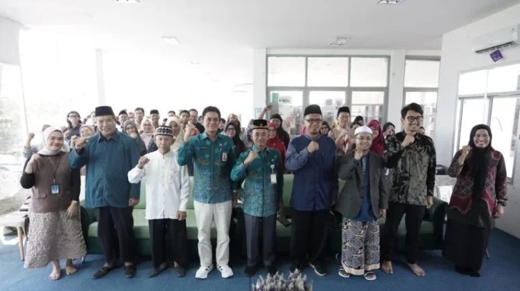 Diskarpus Paser Gelar Bedah Buku Hikmah Ramadan