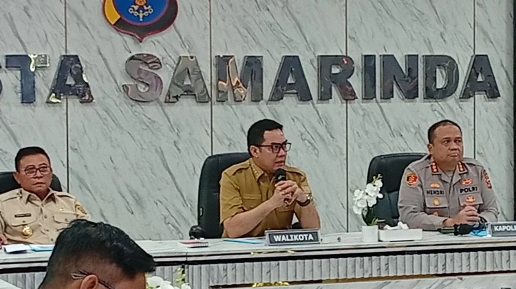 Wali Kota Samarinda Soroti Dampak Konflik Global terhadap Ekonomi Daerah