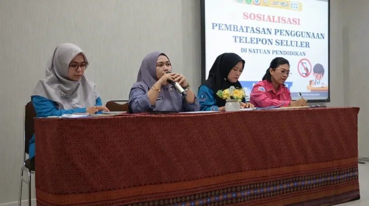 Pembatasan Handphone di Sekolah Dorong Pembelajaran Lebih Efektif