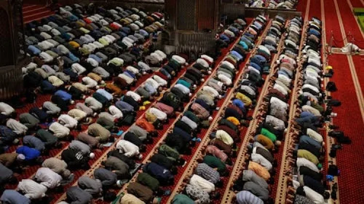 Saat Ibadah Terasa Berat, Ustaz Abdi Rahman: Perbaiki Niatnya
