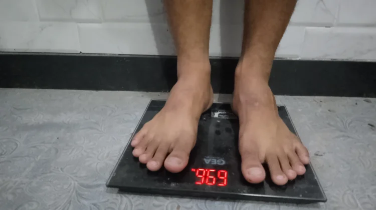 Menjaga Berat Badan Tetap Ideal selana Lebaran