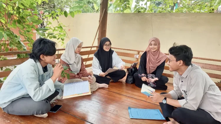 Anggota DPD RI: Kemampuan Berpikir Kritis dan Diplomasi Penting bagi Generasi Muda