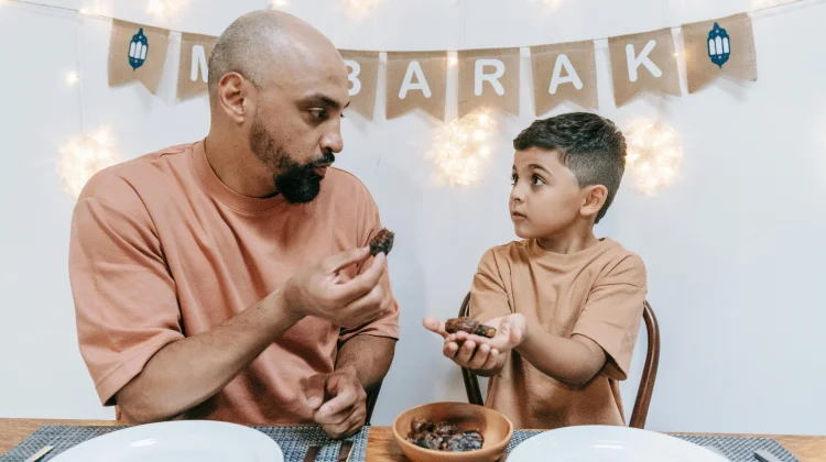 Bulan Ramadan sebagai Pendidikan Karakter bagi Anak