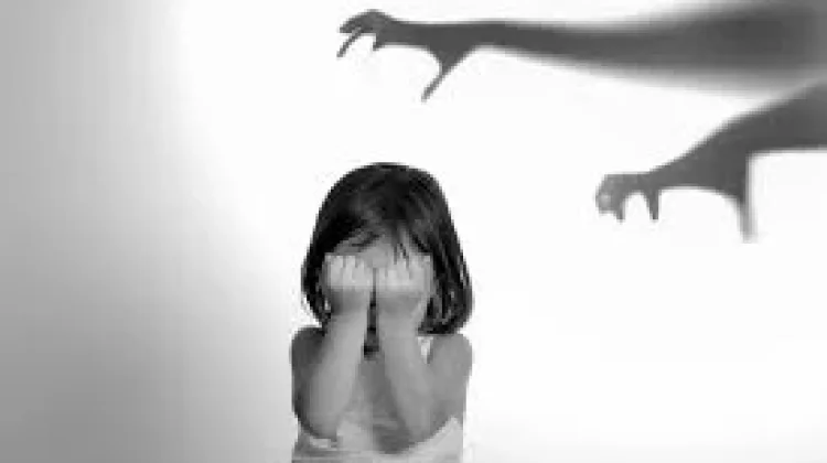 Minta Maaf pada Anak: Cara Orang Tua Putus Rantai Trauma