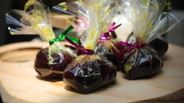 Mengenal Madu Mongso Kuliner Legendaris Jawa yang Manis dan Legit