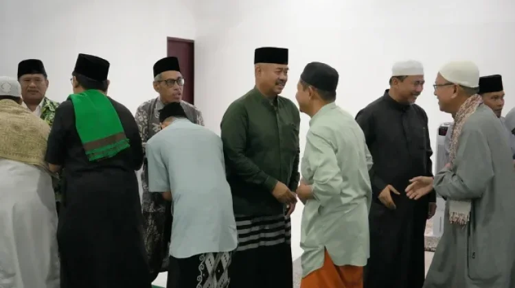 Safari Subuh, Sekda Kukar
