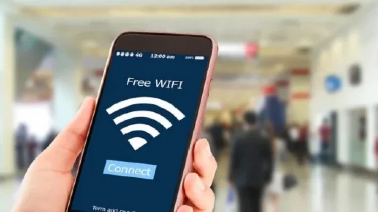 Tips Aman Pakai Internet dan WiFi Publik saat Mudik