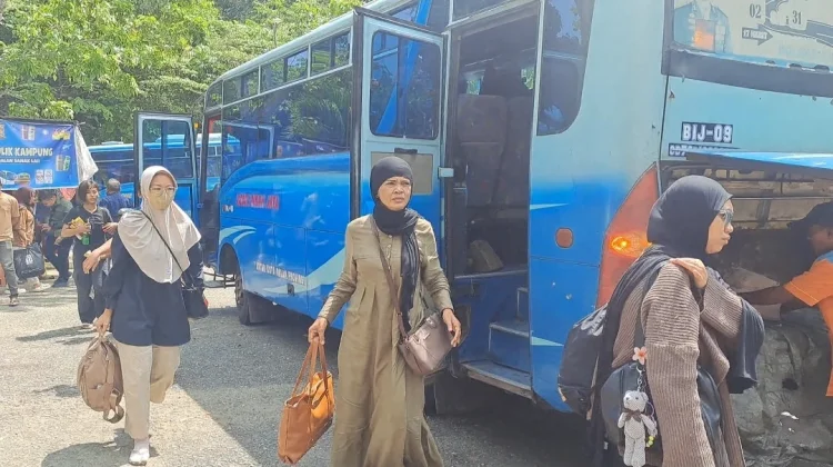 Arus Balik Terminal Lempake Meningkat, 430 Penumpang Tiba di Samarinda