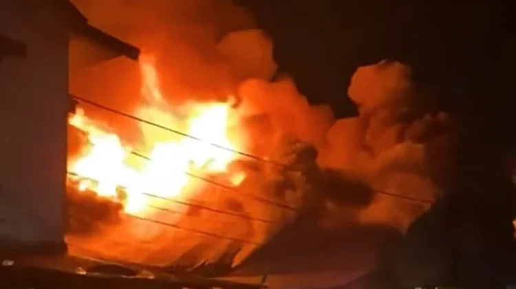Kebakaran Pasar Segiri Hanguskan Puluhan Kios dan Ruko Samarinda