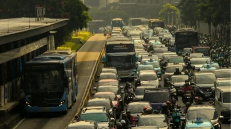Mudik dan Etika Berlebaran: Jangan Lukai Momen dengan Pertanyaan Sensitif