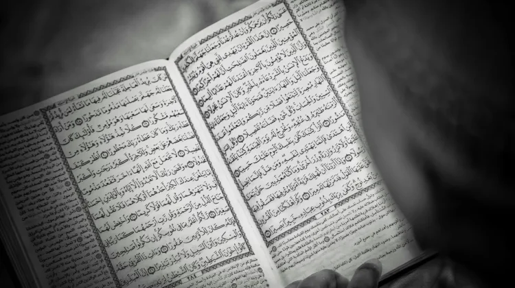 Ayat 1000 Dinar Rahasia Rezeki dan Tawakal Hidup