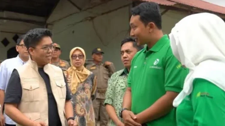 Wabup Kukar Tinjau Pabrik Kratom, Dorong Hilirisasi dan Ekspor