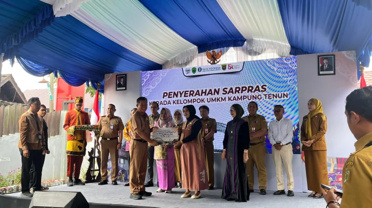 Pemkot Samarinda Perkuat Produksi Tenun, Dorong Pasar dan Jaga Nilai Tradisi