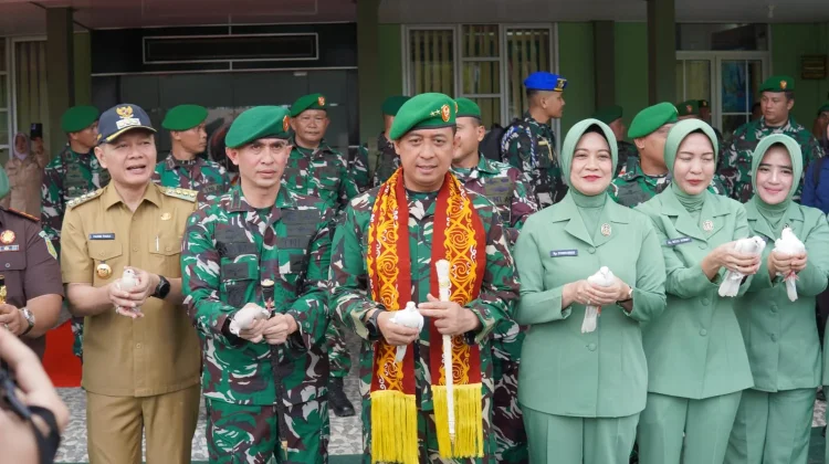 Pangdam VI/Mlw Lakukan Kunker ke Kodim 0904/Psr, Pantau Progres Program Pembangunan