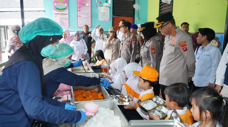 Program Makan Bergizi Gratis Resmi Diluncurkan Polres Bontang