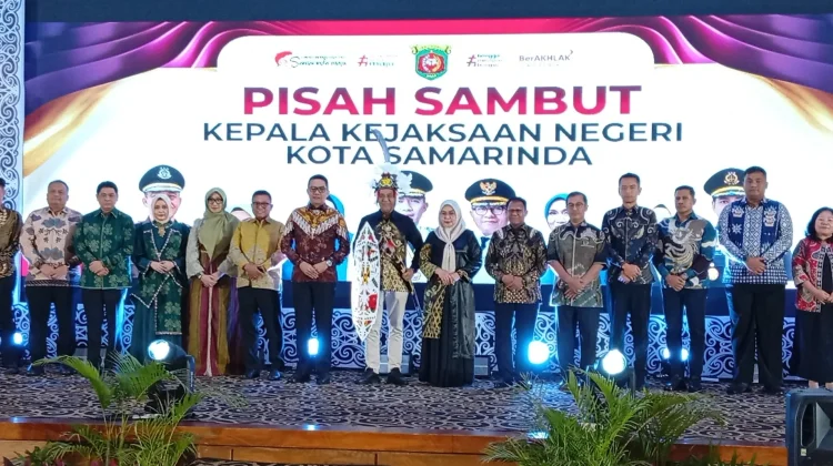 Pisah Sambut Kajari Samarinda, Tongkat Estafet Kepemimpinan Resmi Berganti