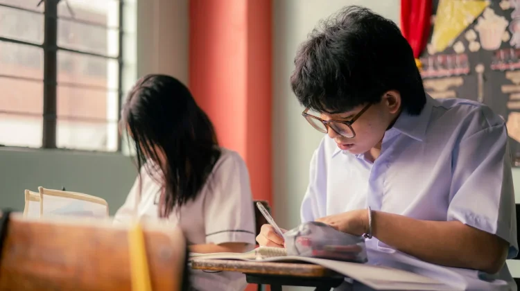 Bahaya Kebiasaan Instan, Generasi Ini Terancam