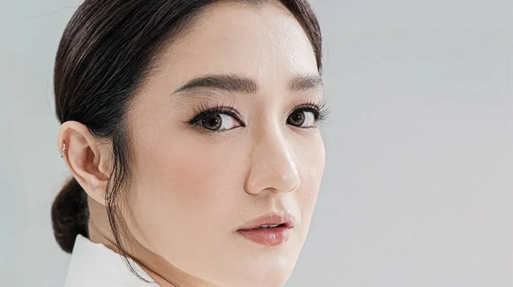 Melly Mono Rilis Single Terbaru “Aku Bukan Dia”