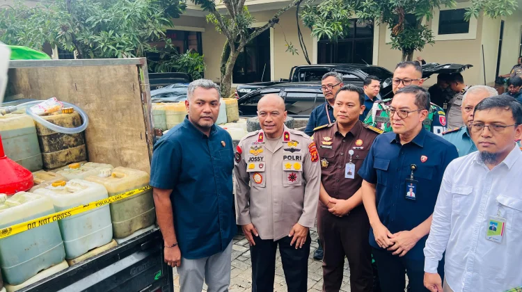 Polda Kaltim Sikat 25 Tersangka BBM Subsidi, 20 Ton Disita