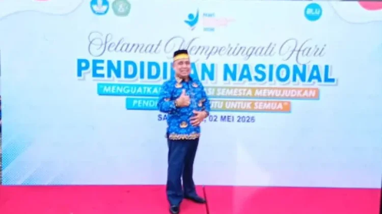 Civitas Akademik Unmul Kritik Kesejahteraan Guru pada Momentum Hardiknas ke-67