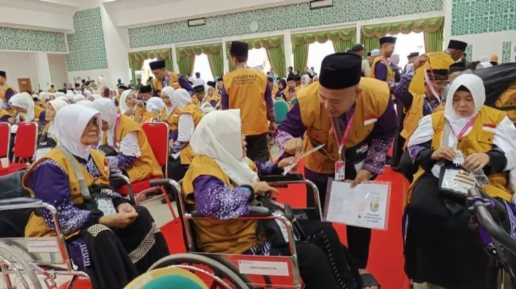 Layanan Ramah Lansia Embarkasi Balikpapan Diperkuat pada Haji 2026