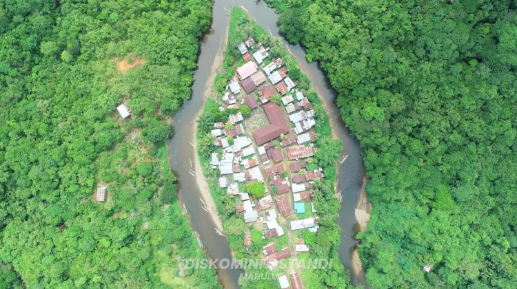 Mahakam Ulu Dukung Perlindungan Hutan Berkelanjutan