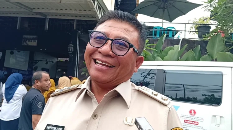 Wawali Samarinda Respons Keluhan Banjir Warga lewat Halo RRI