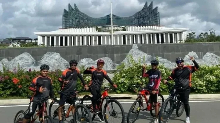 Gowes Sanmori hingga Nite Ride, Aktivitas Favorit Komunitas Gowes Sehat
