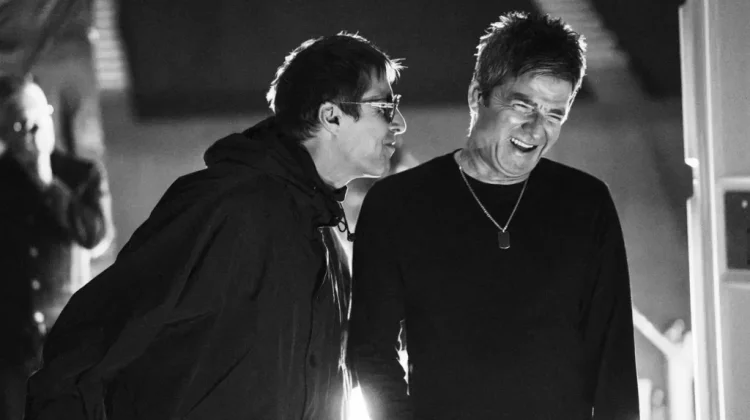 Band Legendaris Oasis Akan Rilis Film Dokumenter Tahun Ini