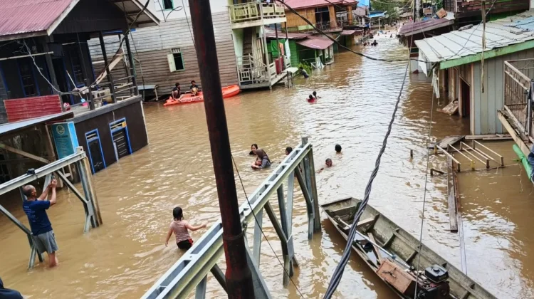 Halo RRI : Banjir di Mahulu dan Kubar, Warga Minta Perhatian