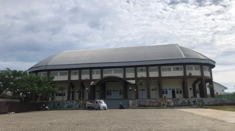 Menjelang Event ITTC 2026, Disporapar Paser Rehabilitasi GOR Sadurengas