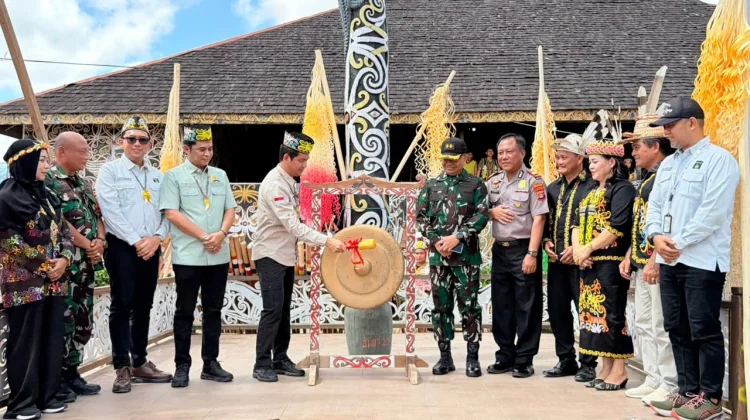 Pembukaan Festival Lesung Osap Dirangkaikan dengan Peresmian Kantor Kampung