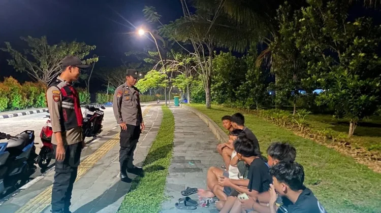 Polsek Sepaku Intensifkan Patroli Dialogis Jaga Kamtibmas