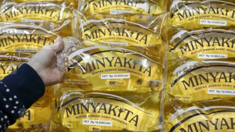 Bulog Distribusikan Minyakita ke Mitra di Way Kanan