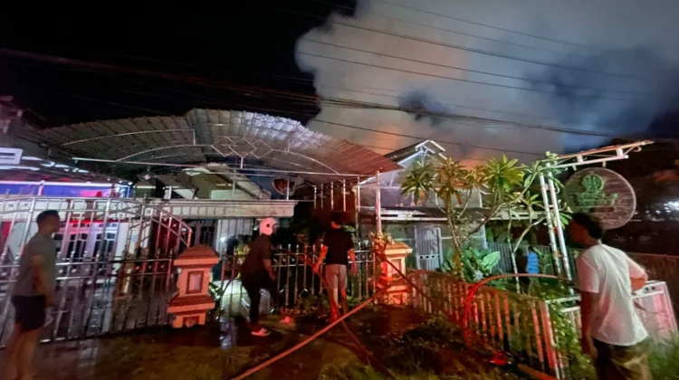 Satu Unit Rumah di Sangatta Utara Ludes Terbakar, Kerugian Ditaksir Rp750 Juta