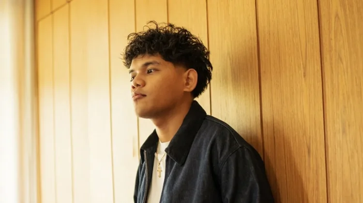 Kolaborasi AVE dan Januarta Sentuh Hati lewat Single “GODSENT”