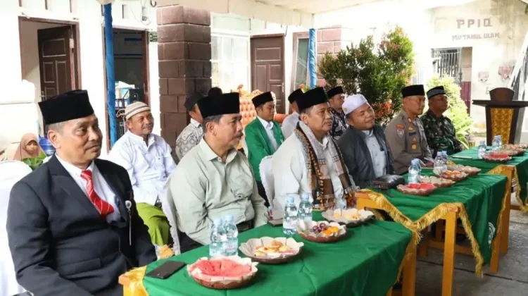 Wisuda Santri PPIQ Miftahul Ulum Kukar Tekankan Pendidikan Karakter Qurani