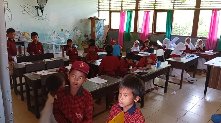 Disdikbud Samarinda Dorong Sekolah Maksimalkan Mebel Lama di tengah Efisiensi
