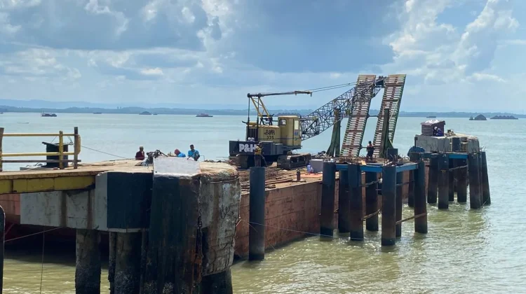 Hoaks : Pelabuhan Penajam-Balikpapan Tutup Total Sementara